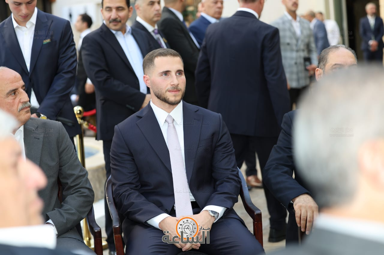 Madar Al-Saa Images 0.8095546835624293