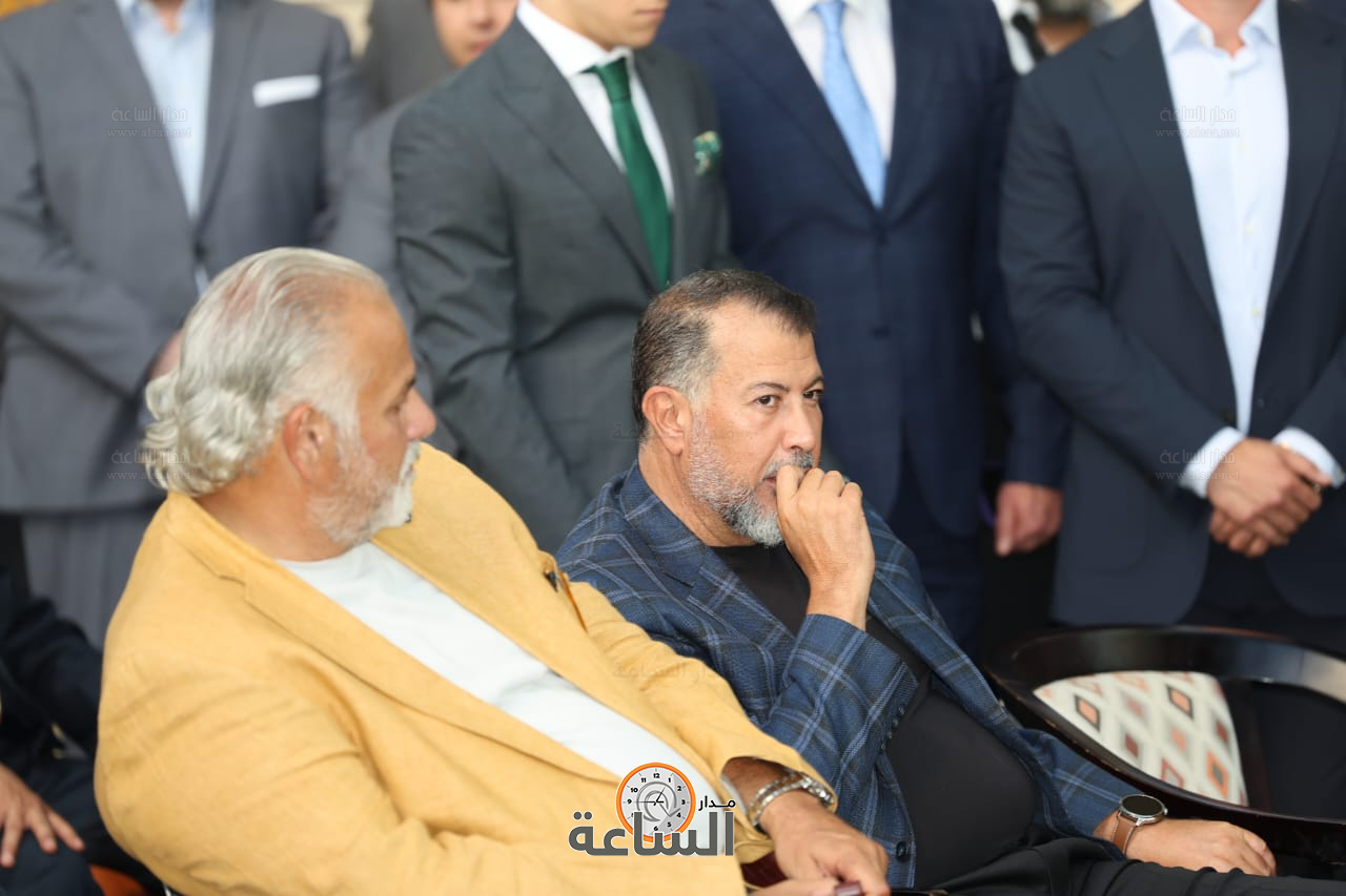 Madar Al-Saa Images 0.9828687335341236