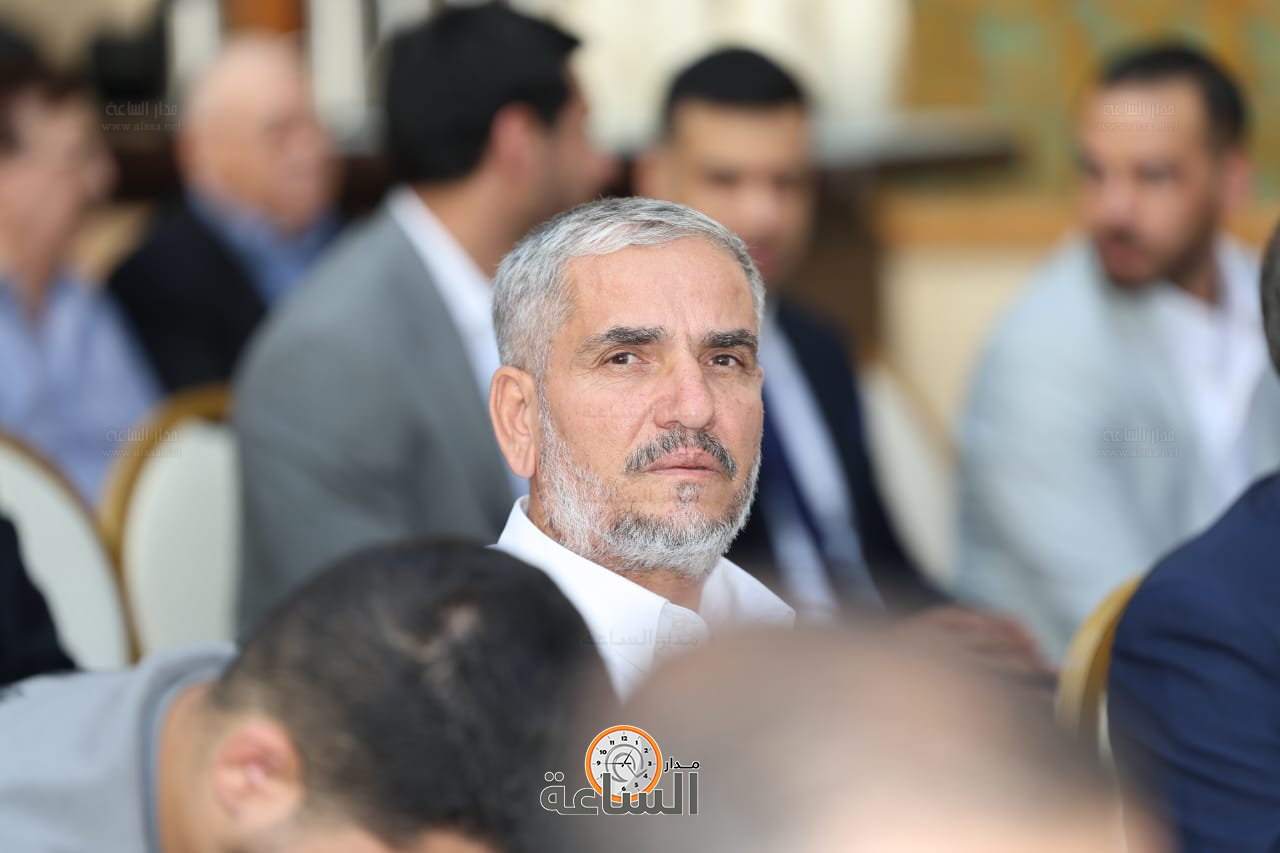 Madar Al-Saa Images 0.74968618213576