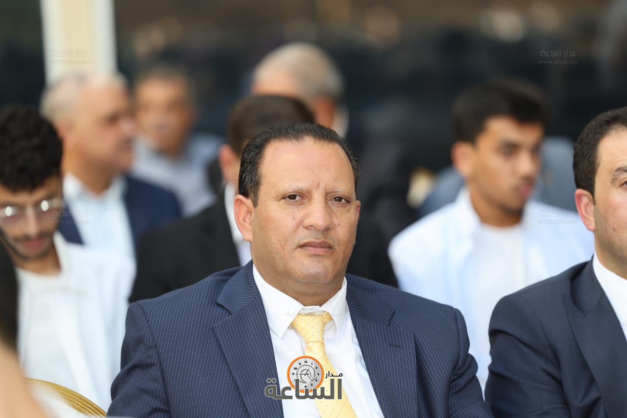 Madar Al-Saa Images 0.7435585861323482