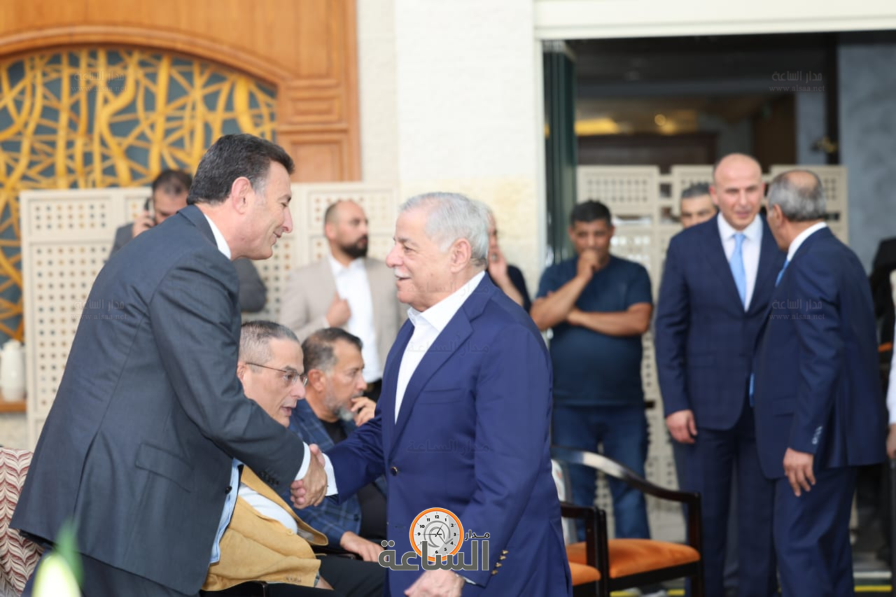 Madar Al-Saa Images 0.3511608431474601