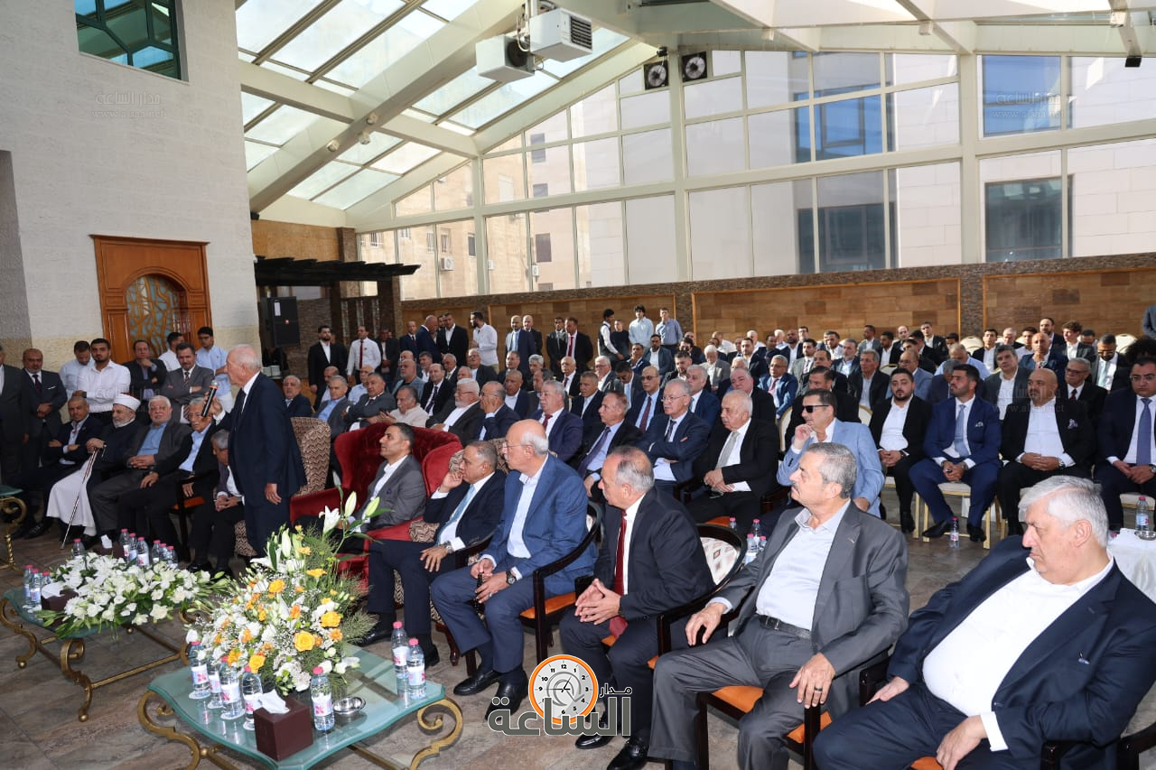 Madar Al-Saa Images 0.8057462257323729