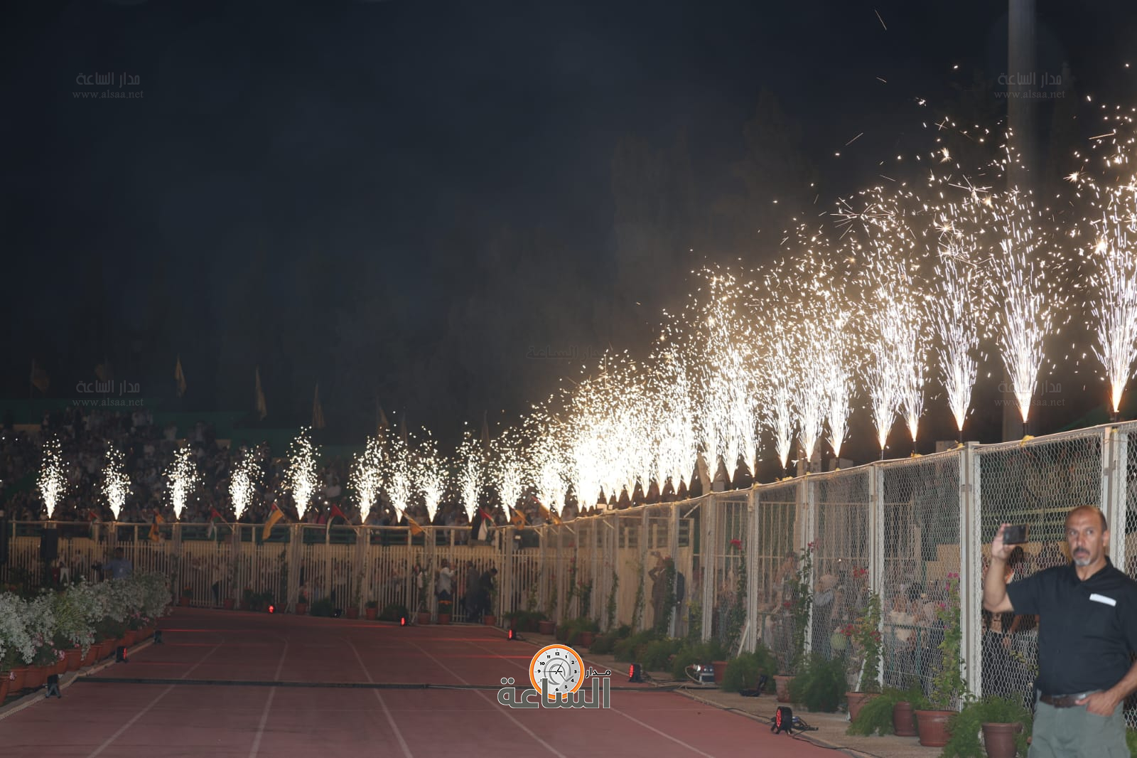 Madar Al-Saa Images 0.4130361772764237