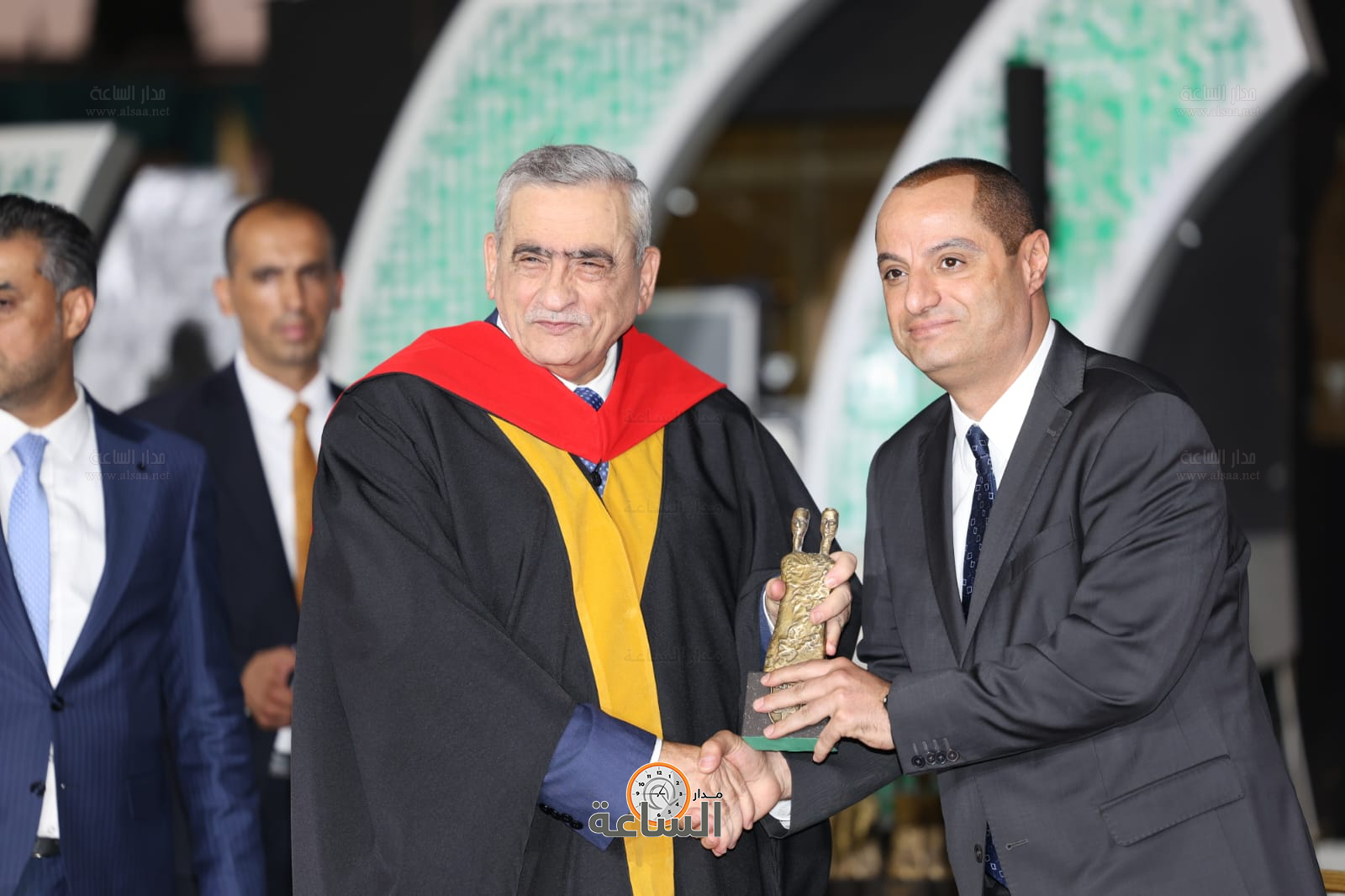 Madar Al-Saa Images 0.5637913371714978