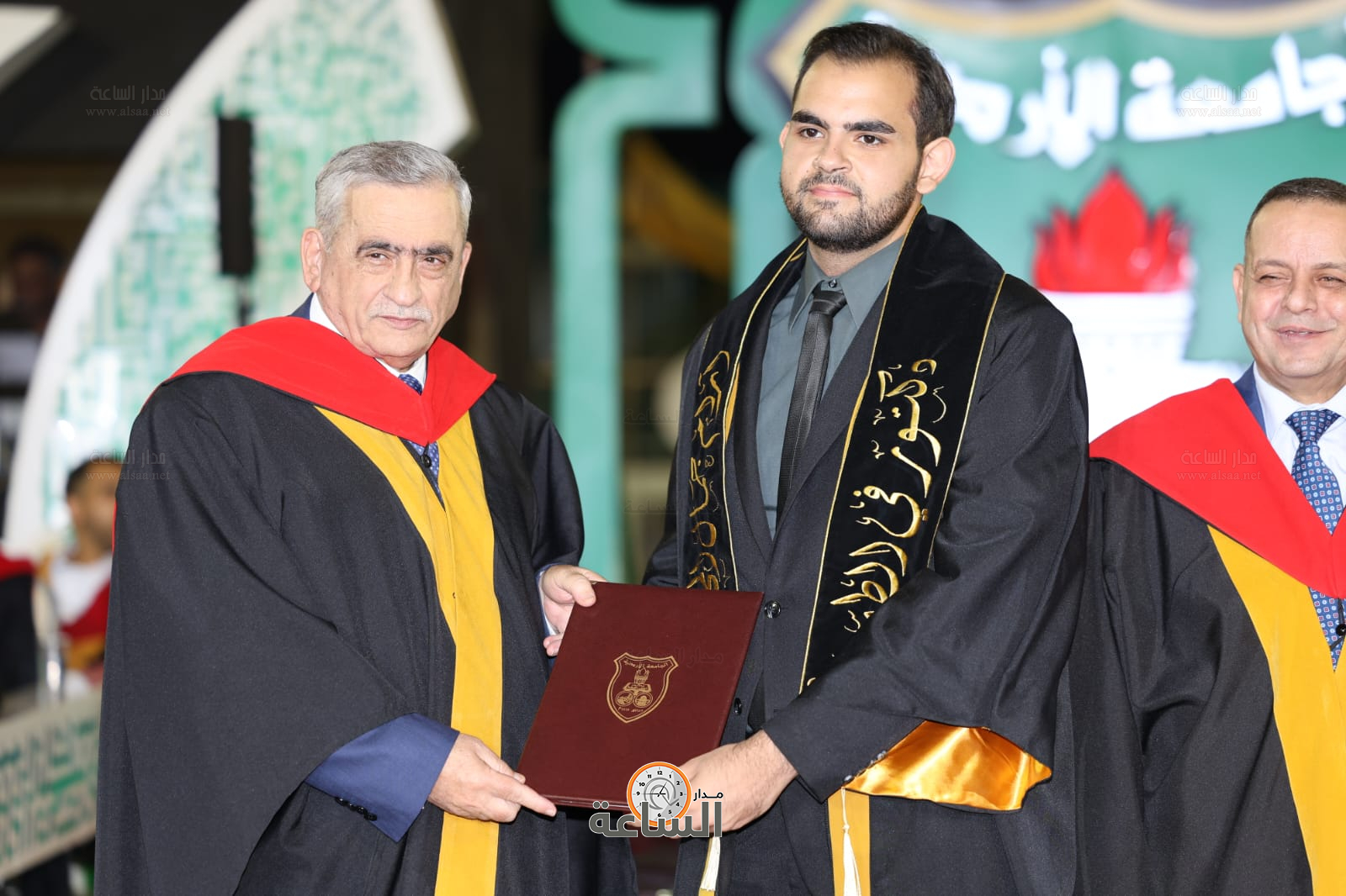 Madar Al-Saa Images 0.4547664384667306