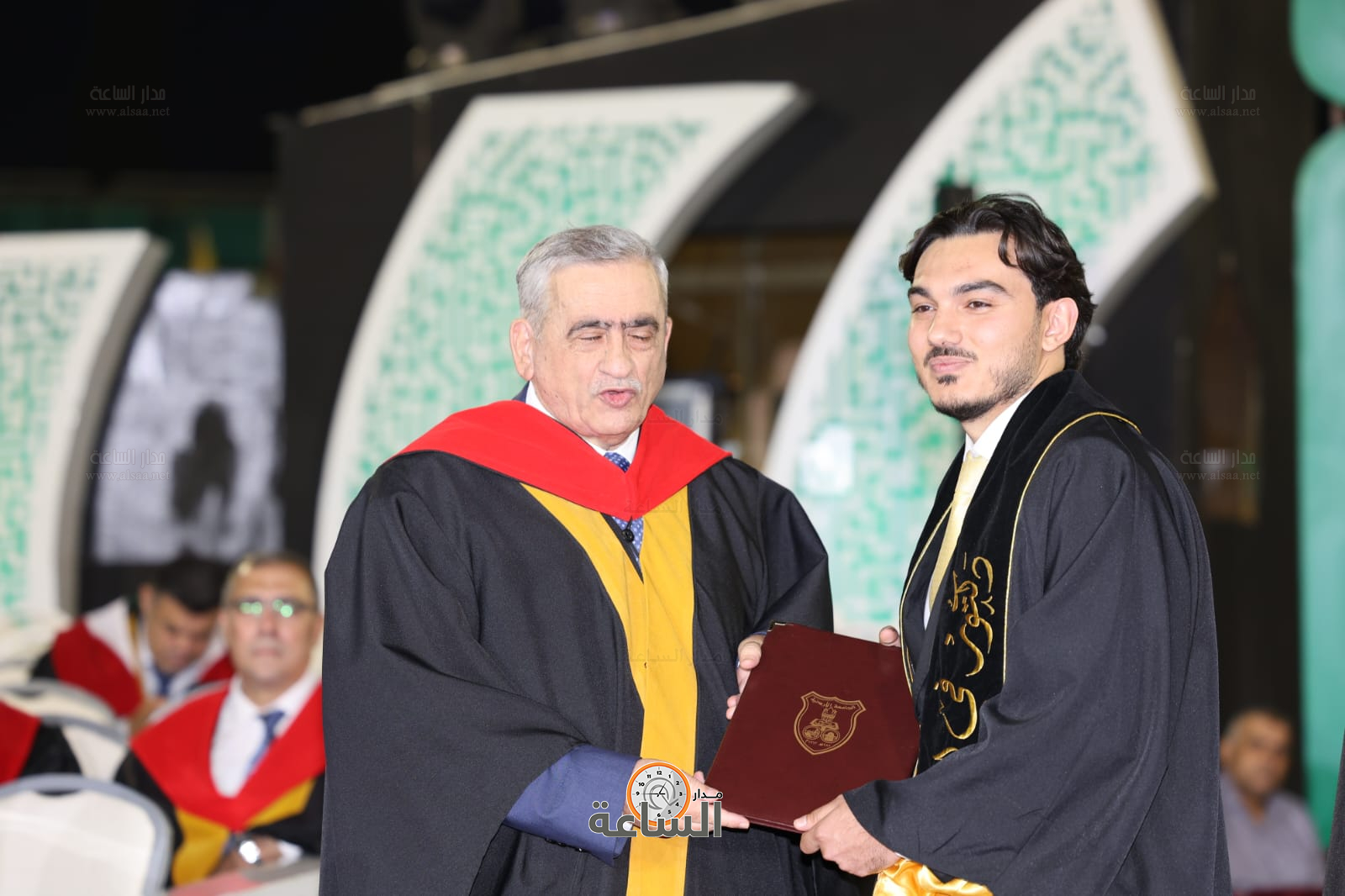 Madar Al-Saa Images 0.682430133544272