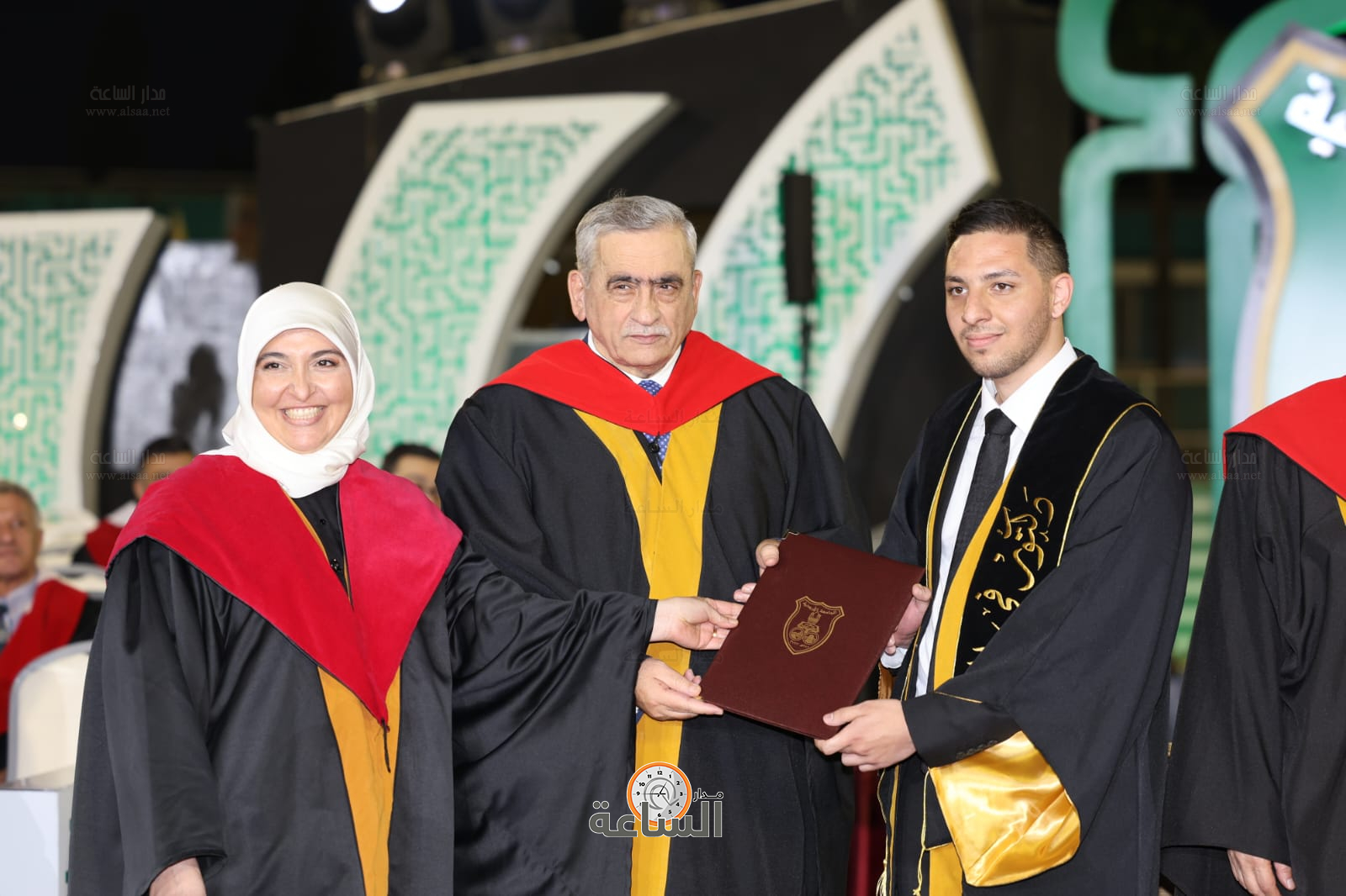 Madar Al-Saa Images 0.2988019171550196