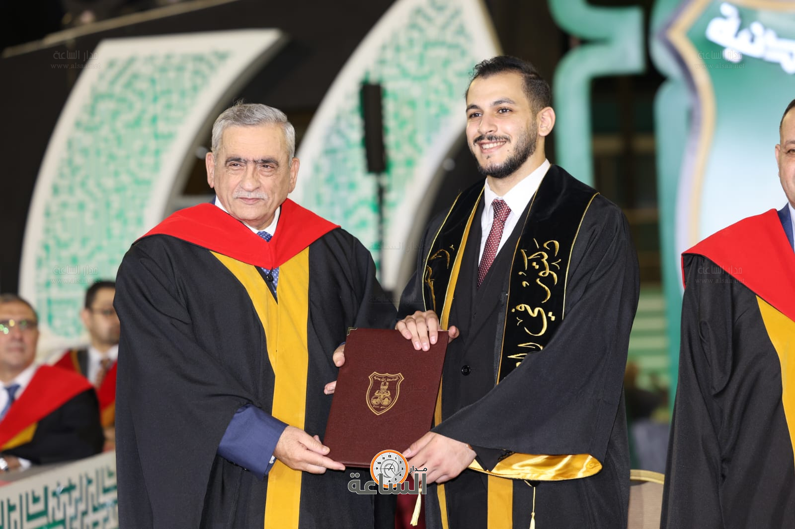 Madar Al-Saa Images 0.41723188244434073