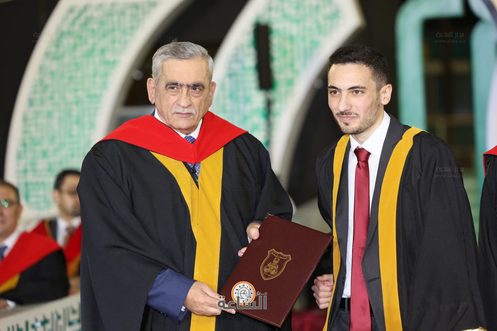 Madar Al-Saa Images 0.017785579500704363