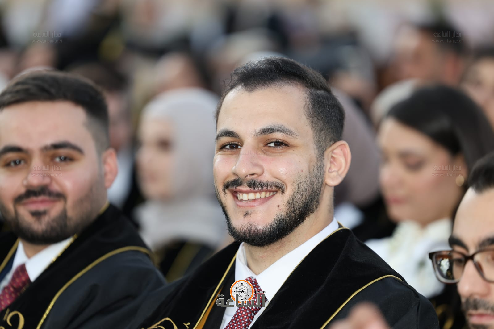 Madar Al-Saa Images 0.9859915761810638