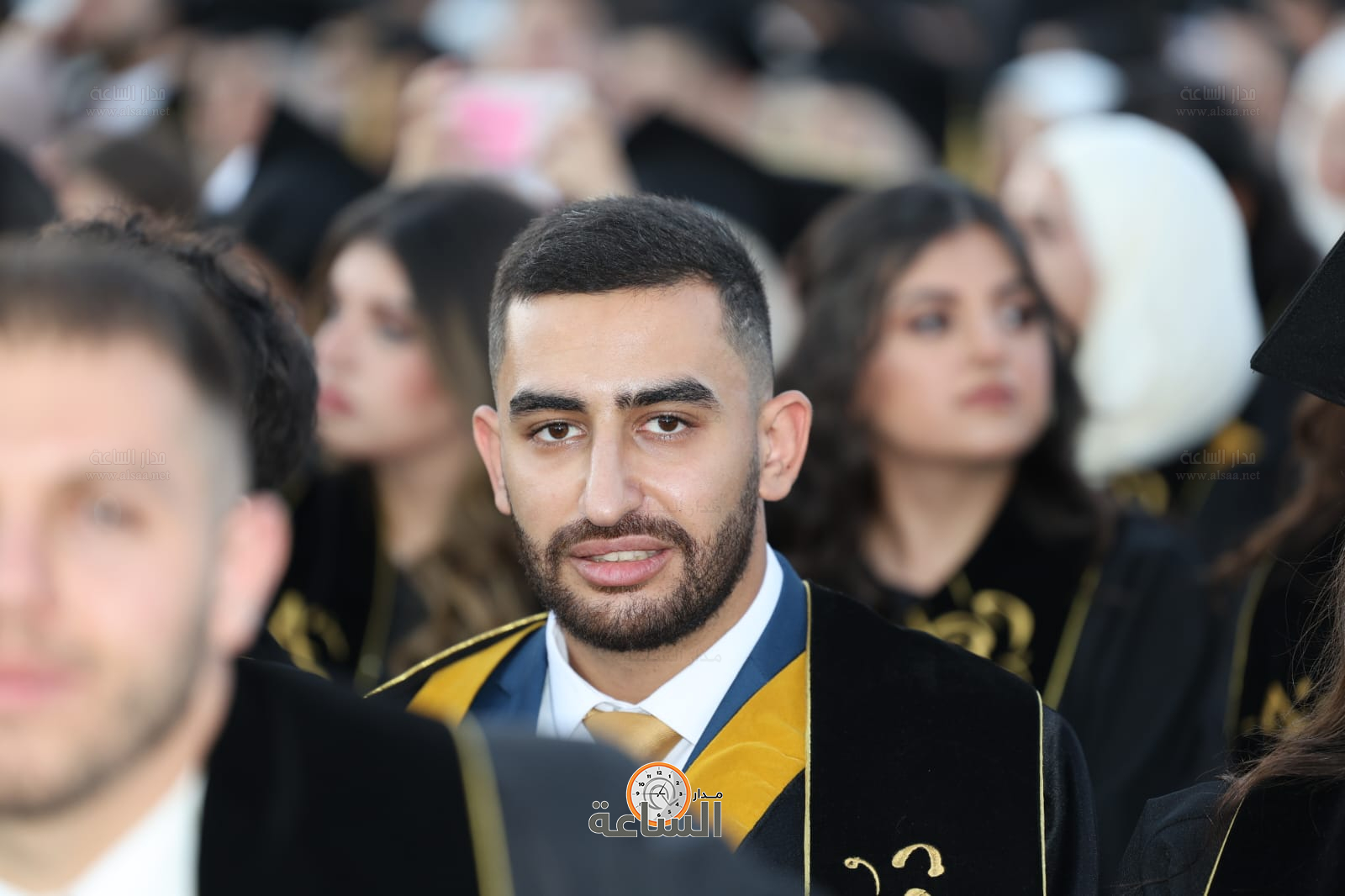 Madar Al-Saa Images 0.15619170936606352