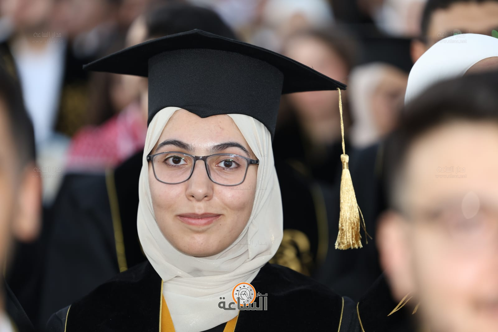 Madar Al-Saa Images 0.9092433336500267