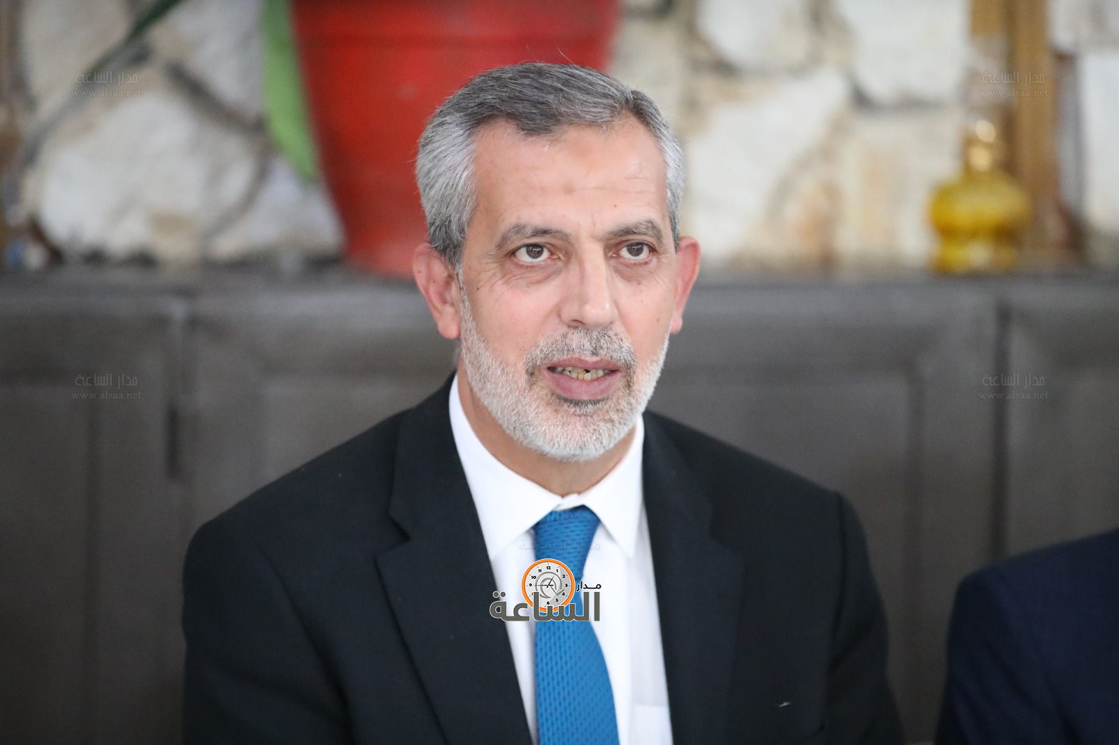 Madar Al-Saa Images 0.5095330222043845