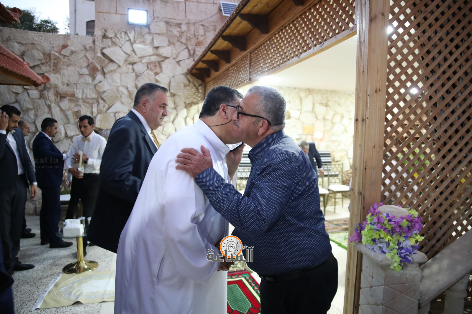 Madar Al-Saa Images 0.9146475847767649