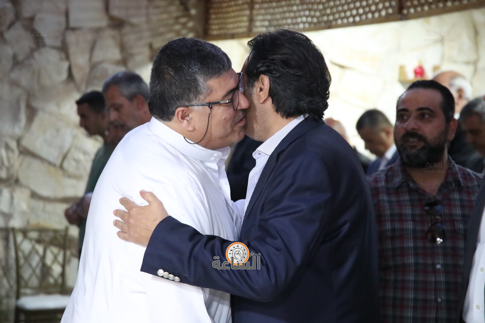 Madar Al-Saa Images 0.594340661539746