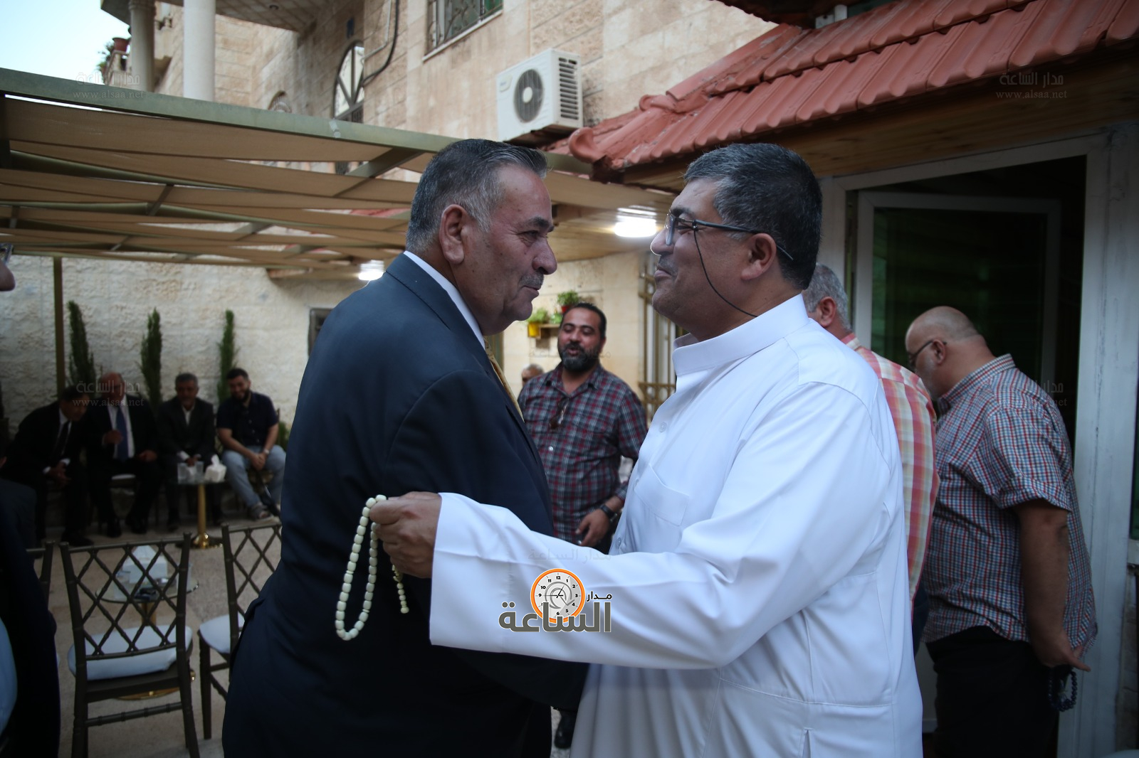 Madar Al-Saa Images 0.5532377741283185