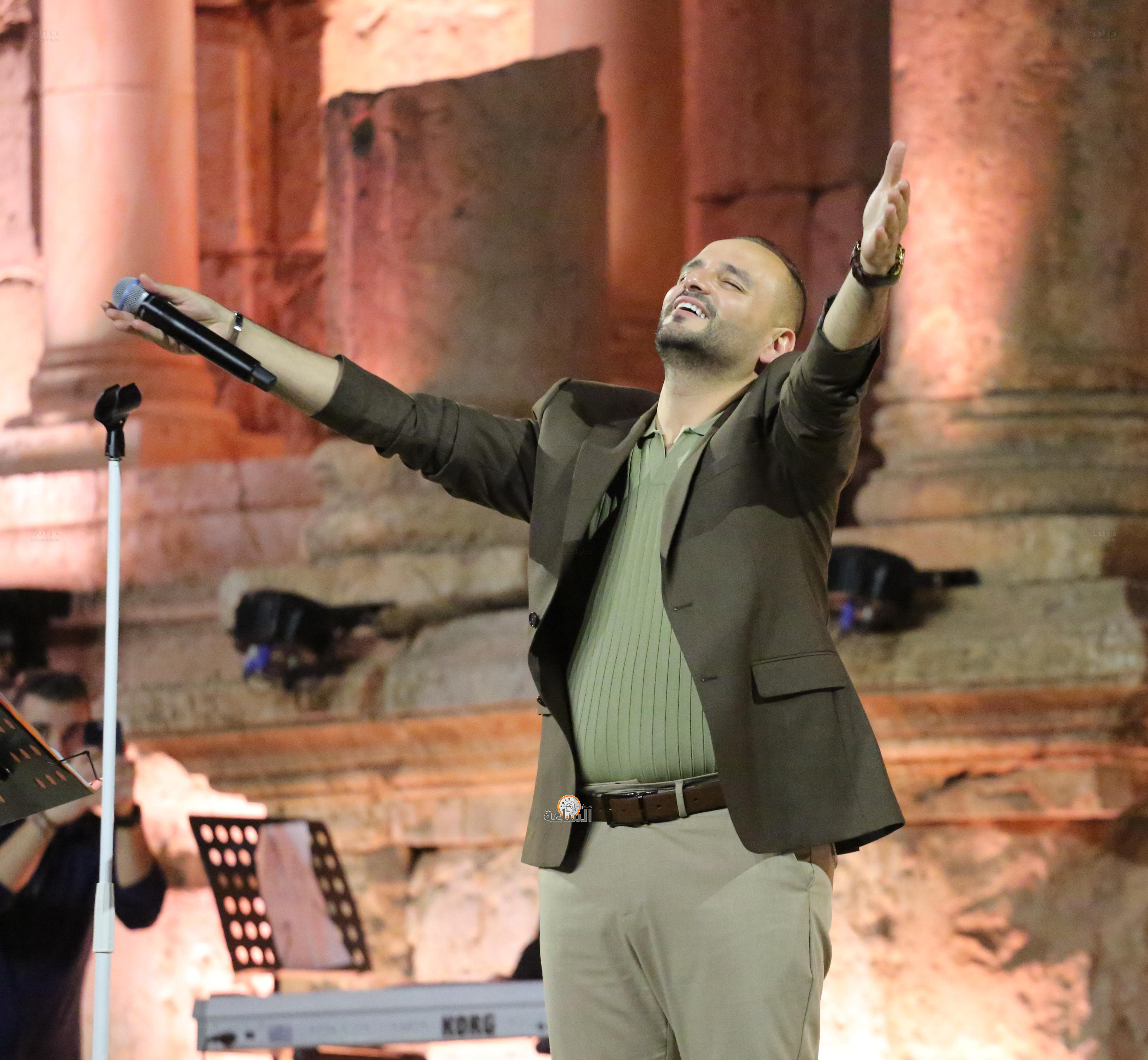 Madar Al-Saa Images 0.7609317867770256