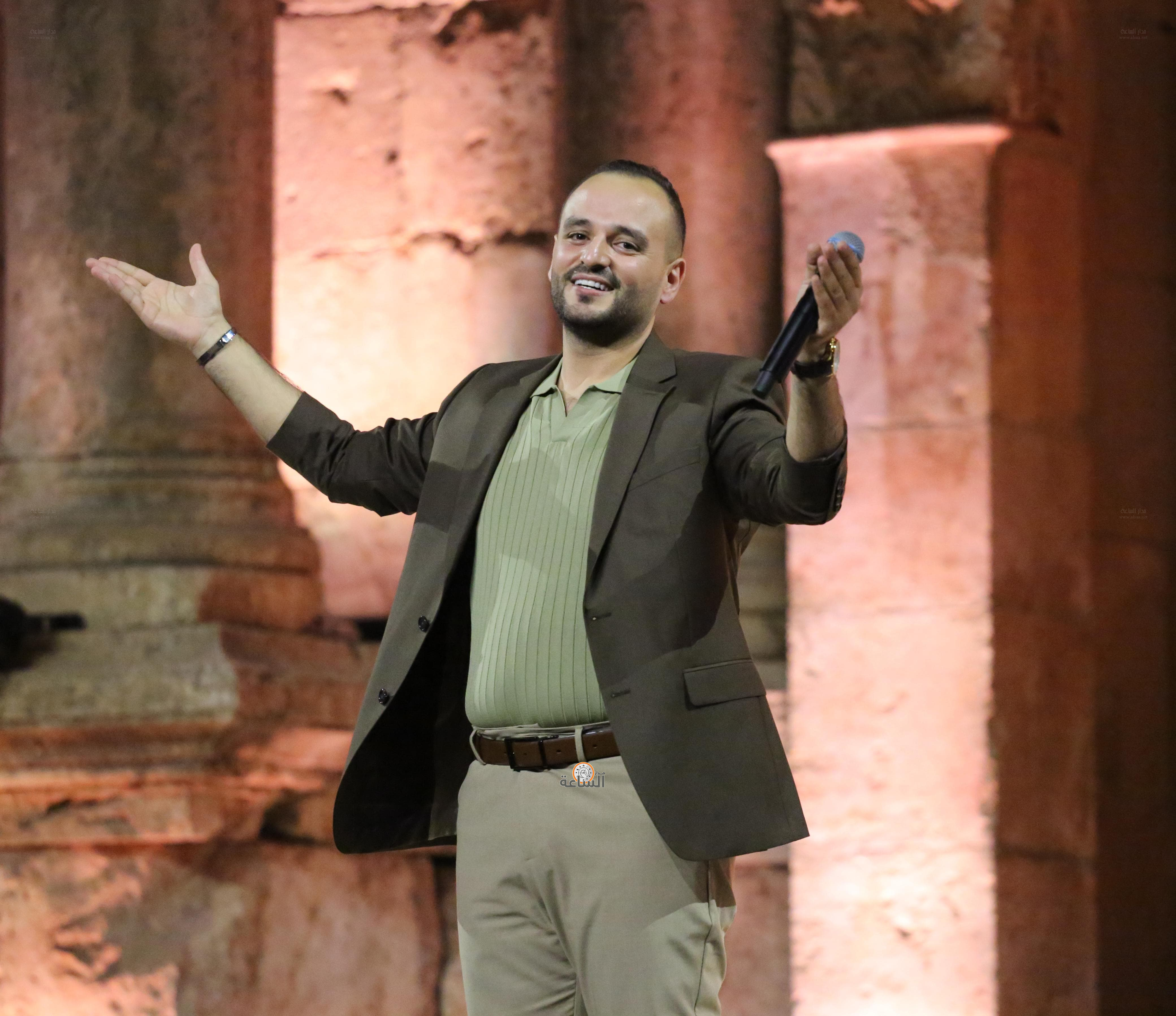 Madar Al-Saa Images 0.5136147420375562