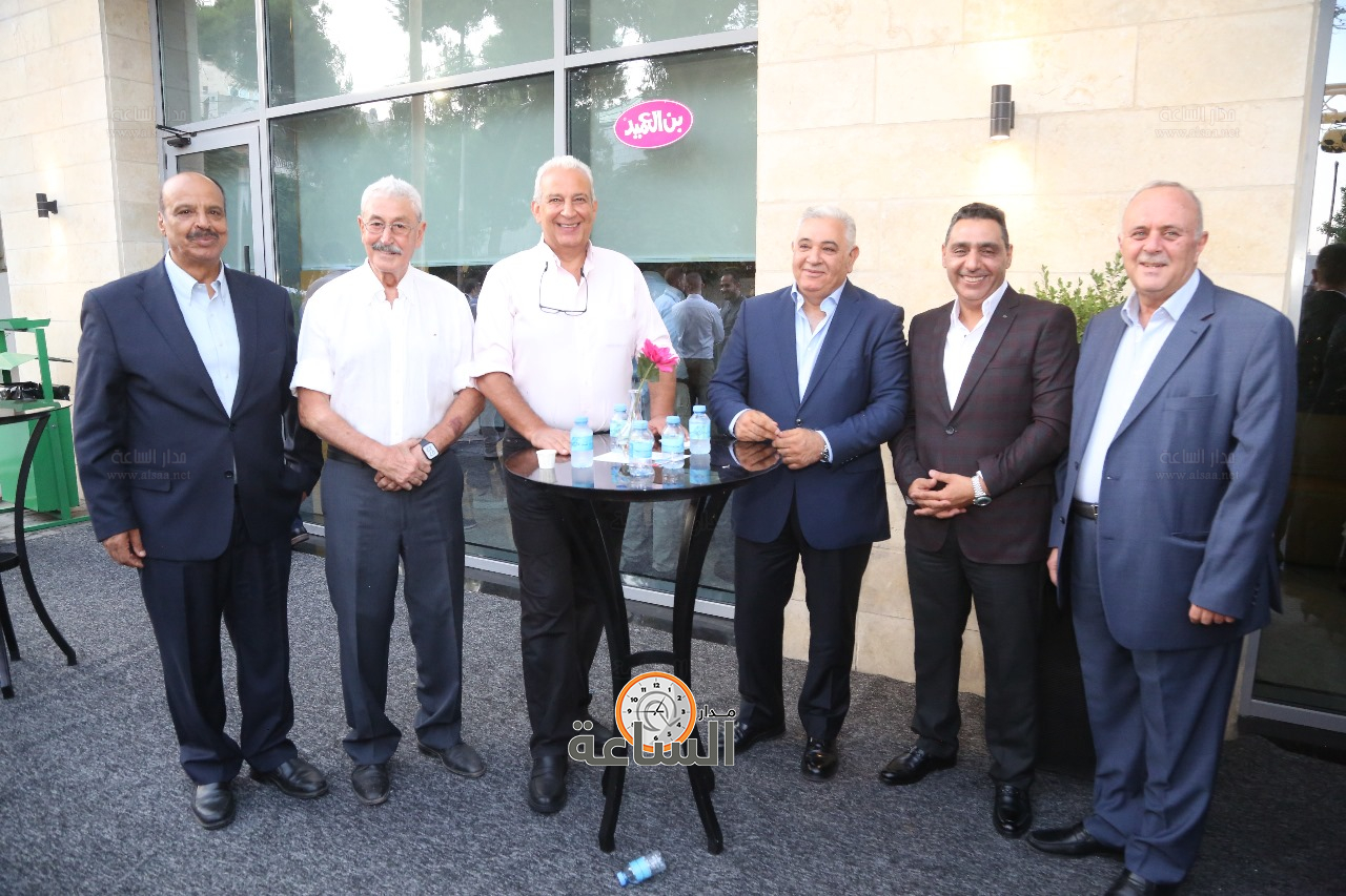 Madar Al-Saa Images 0.5176228087845933