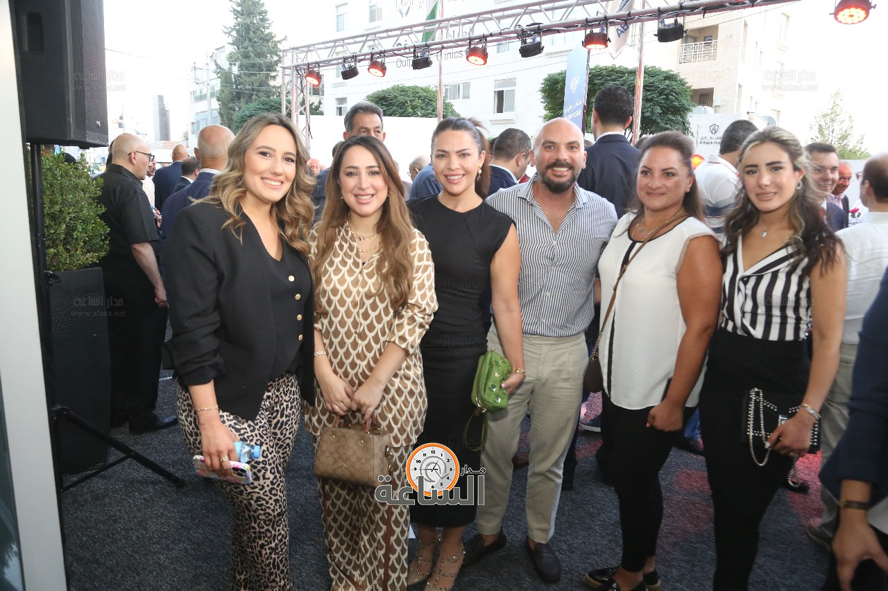 Madar Al-Saa Images 0.12276388714615094