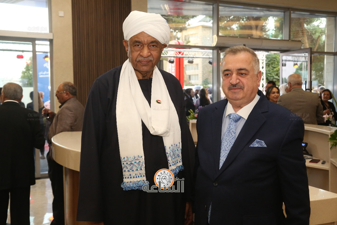 Madar Al-Saa Images 0.4867049269458058