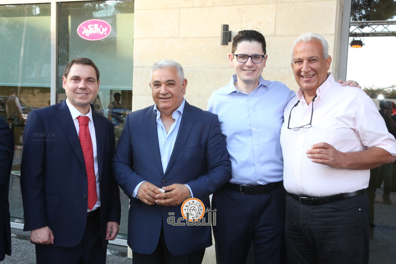 Madar Al-Saa Images 0.5771429361612351