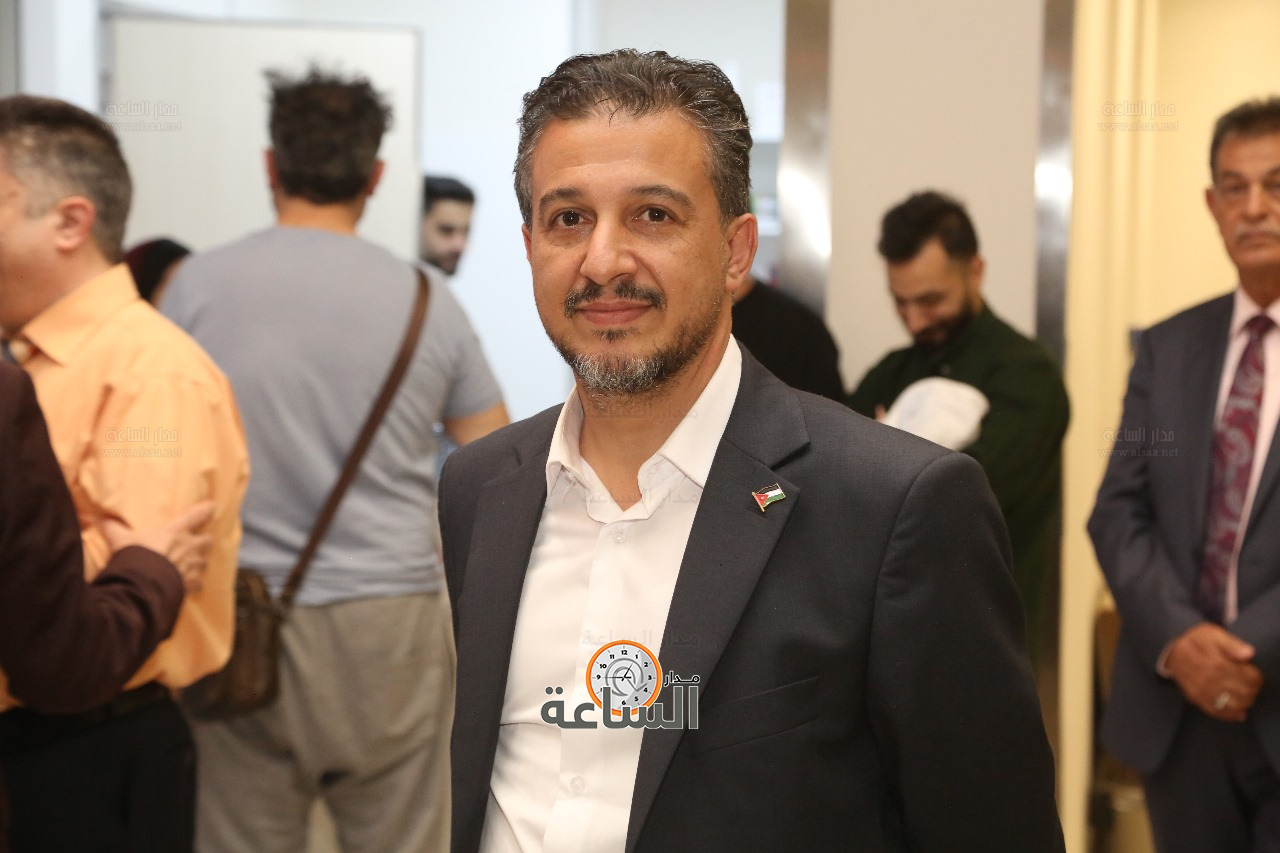 Madar Al-Saa Images 0.8518017264975506