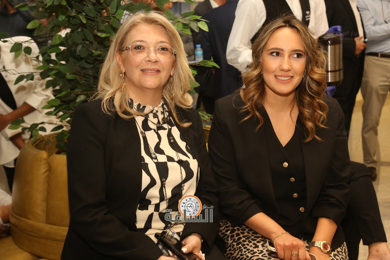 Madar Al-Saa Images 0.3088645616094774