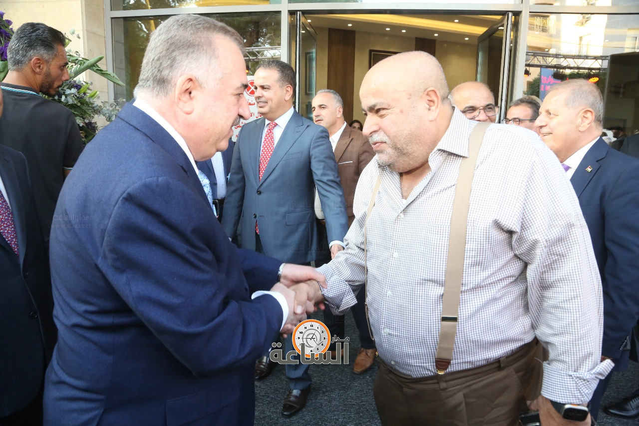 Madar Al-Saa Images 0.601290522669016