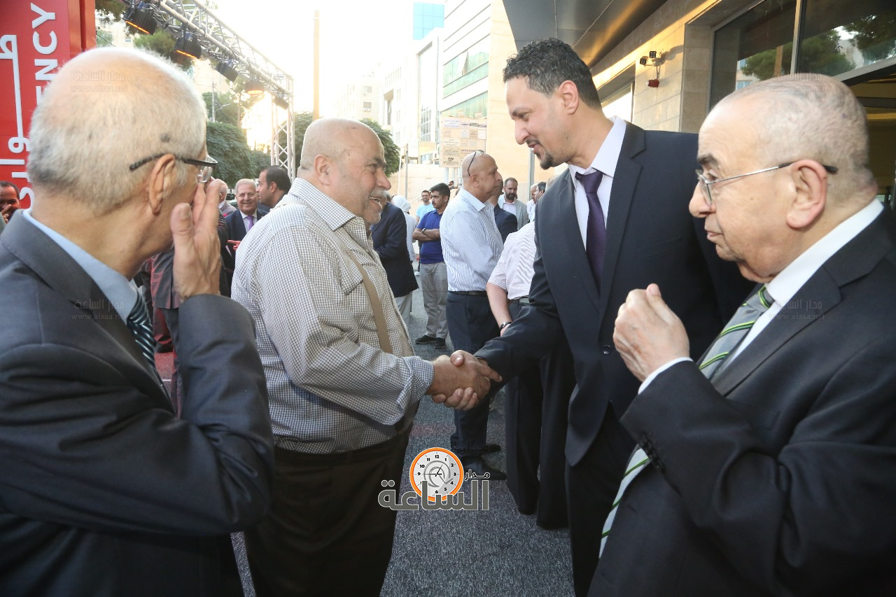 Madar Al-Saa Images 0.8814049300475405