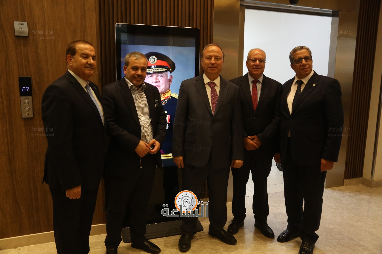 Madar Al-Saa Images 0.6004714218615855