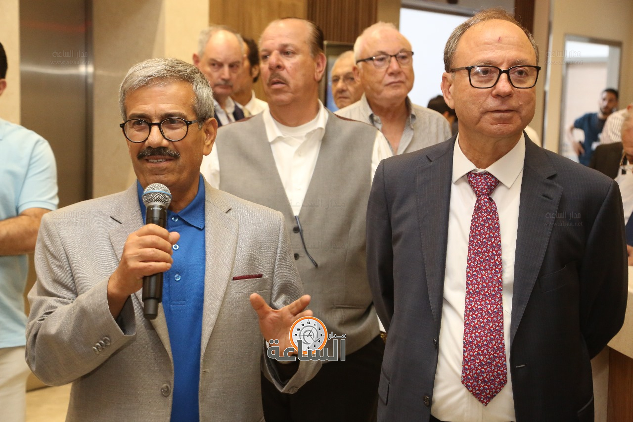 Madar Al-Saa Images 0.713664011576567