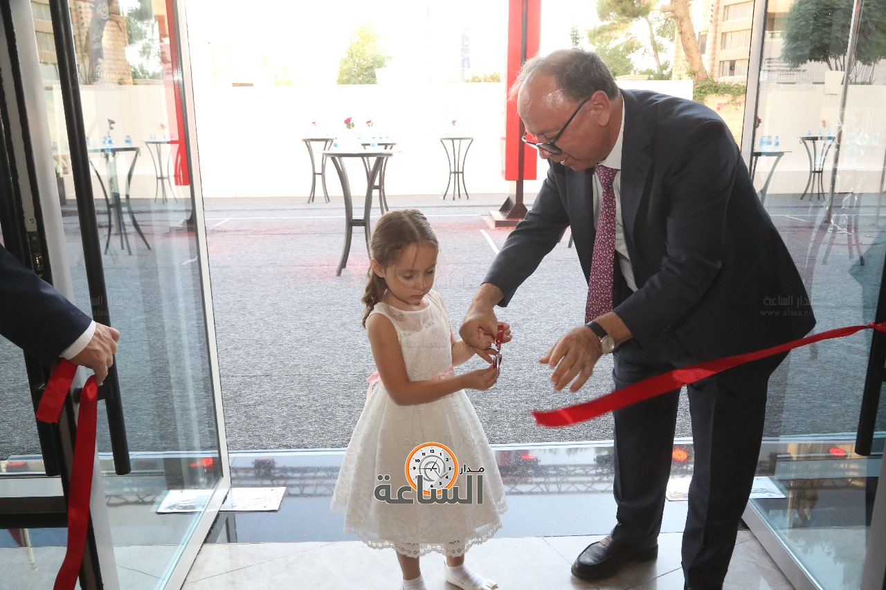 Madar Al-Saa Images 0.5971857209410902