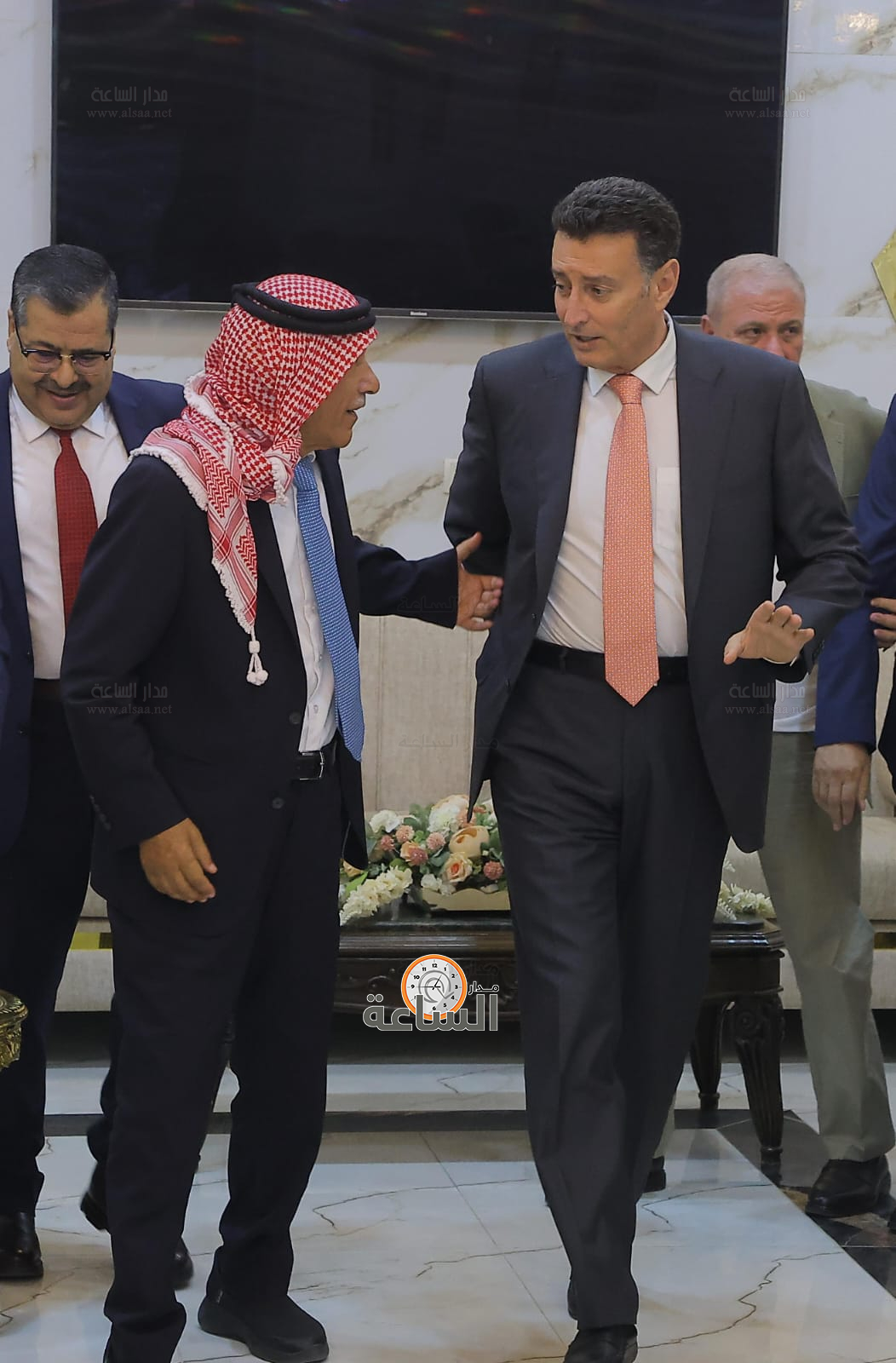 Madar Al-Saa Images 0.2664835003185758