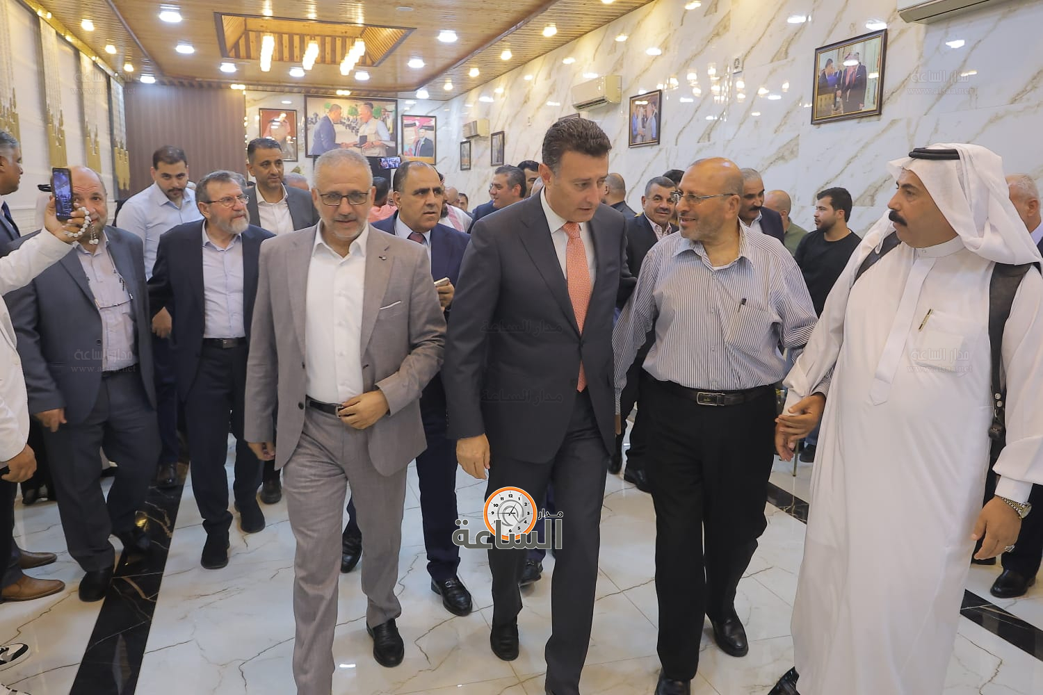 Madar Al-Saa Images 0.6535889490786919