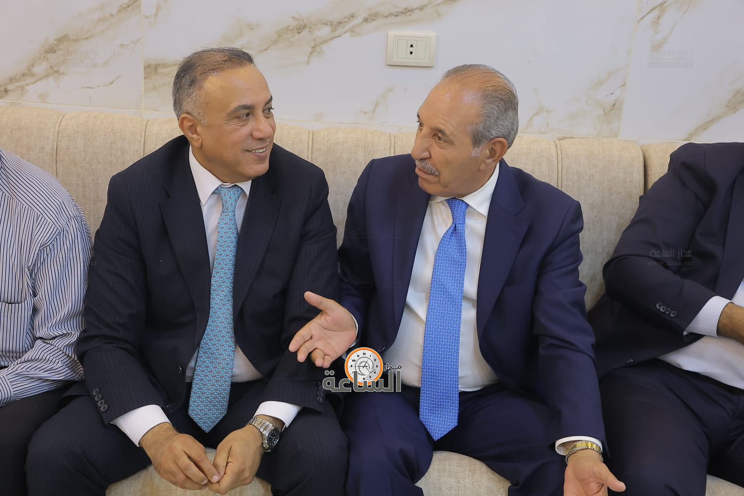 Madar Al-Saa Images 0.9687681549231201