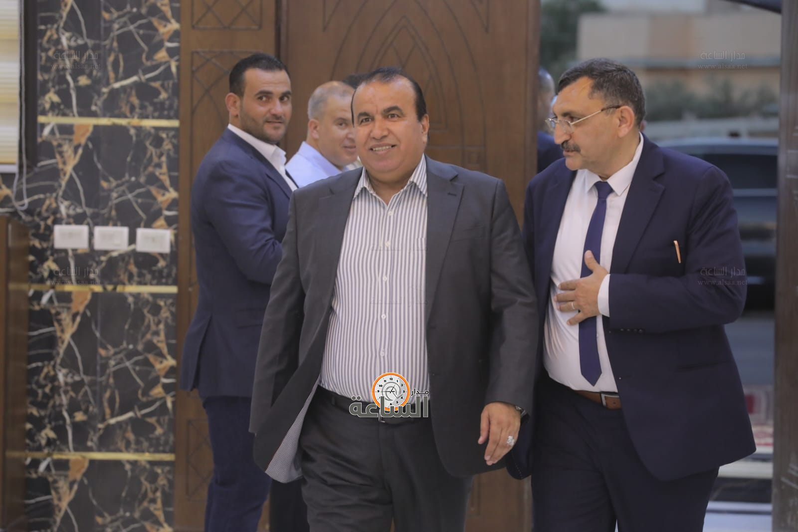 Madar Al-Saa Images 0.9334541640968657