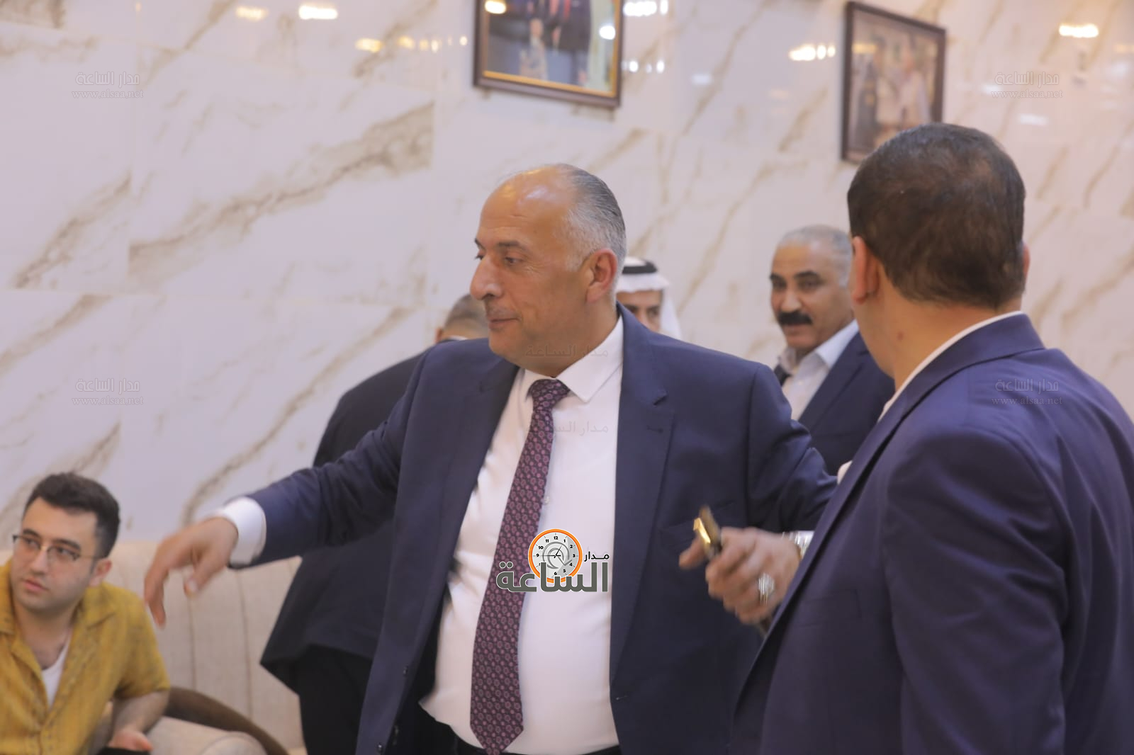 Madar Al-Saa Images 0.6843527808148929