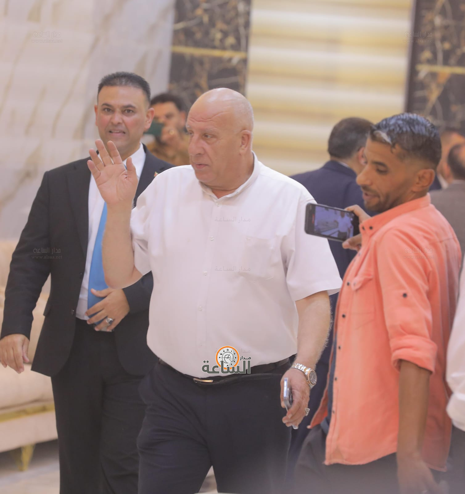 Madar Al-Saa Images 0.6465263151471682