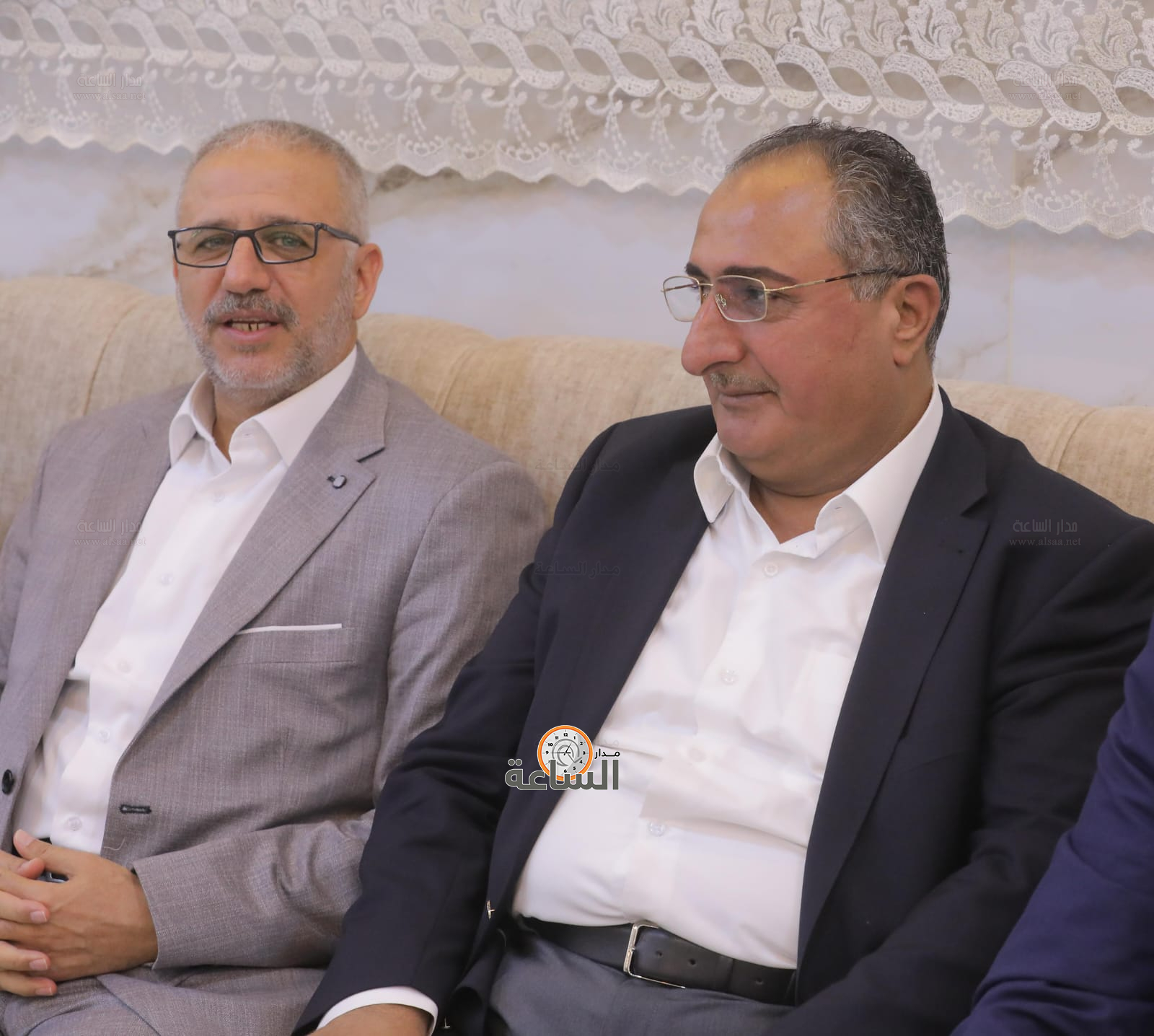 Madar Al-Saa Images 0.7976198604500269