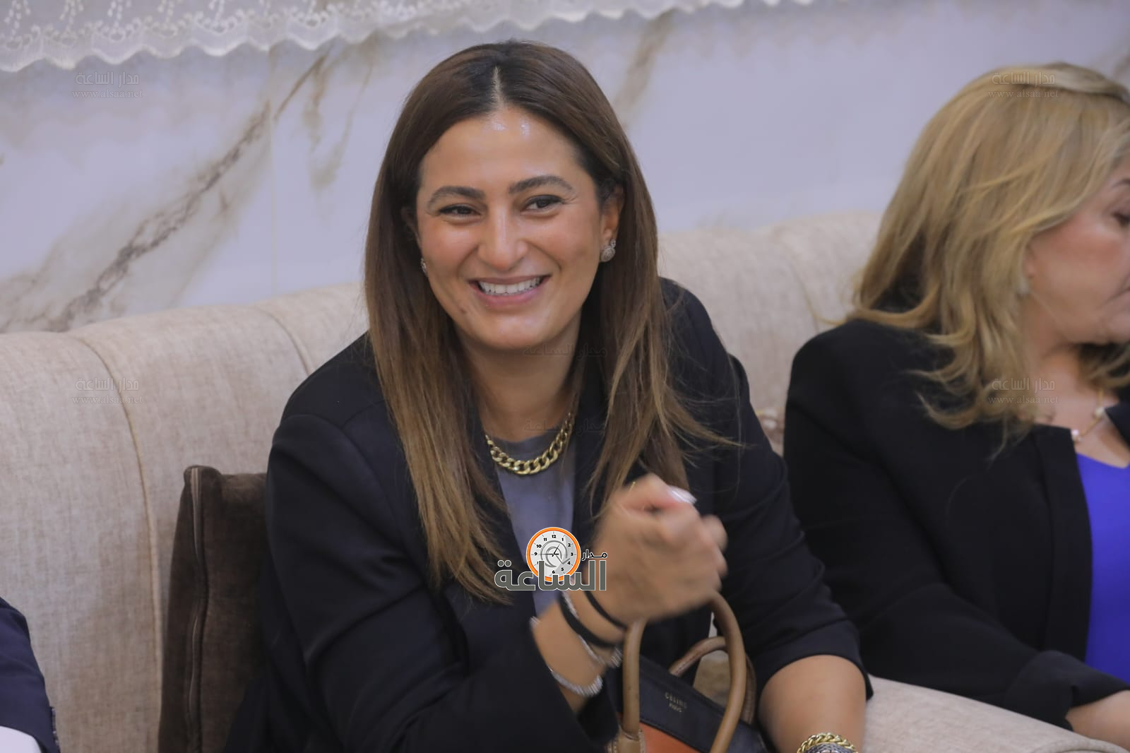 Madar Al-Saa Images 0.14300650345671184