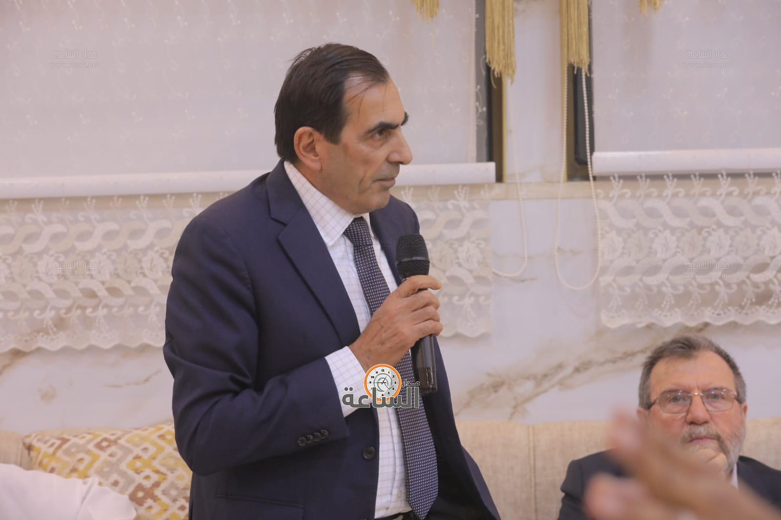 Madar Al-Saa Images 0.08456048896556956