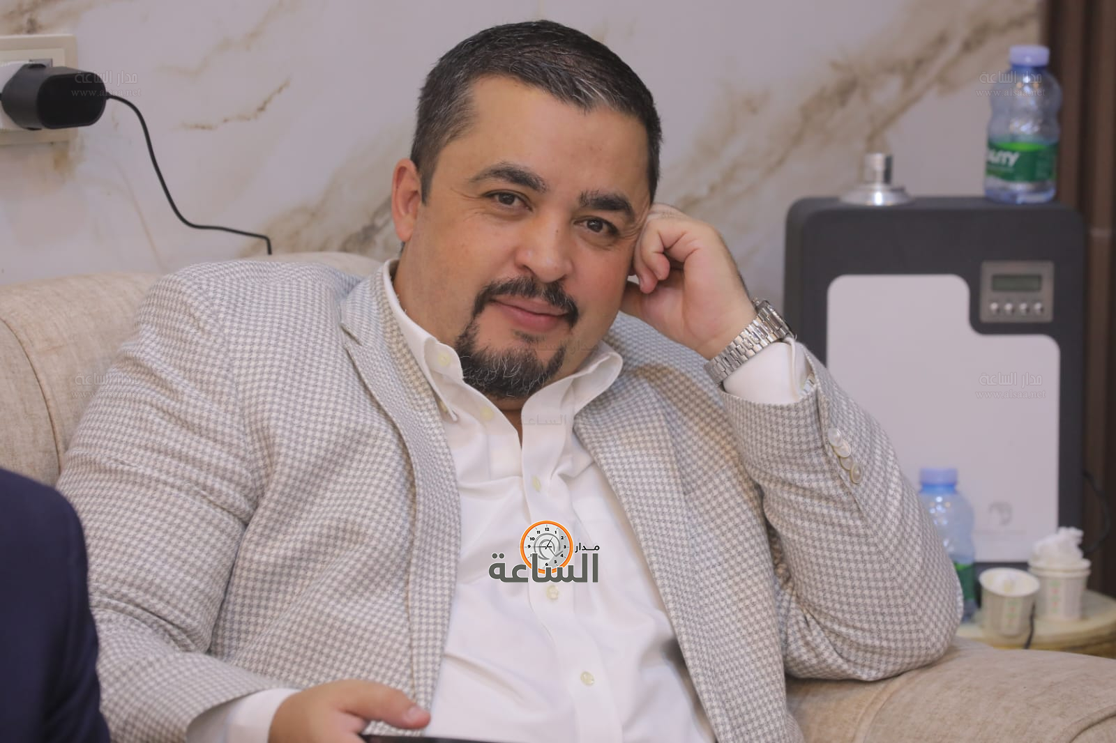 Madar Al-Saa Images 0.41951768297103353