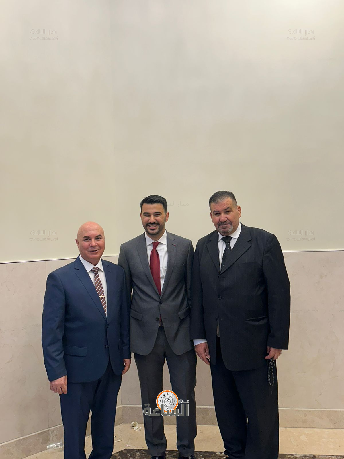 Madar Al-Saa Images 0.8272408969622149