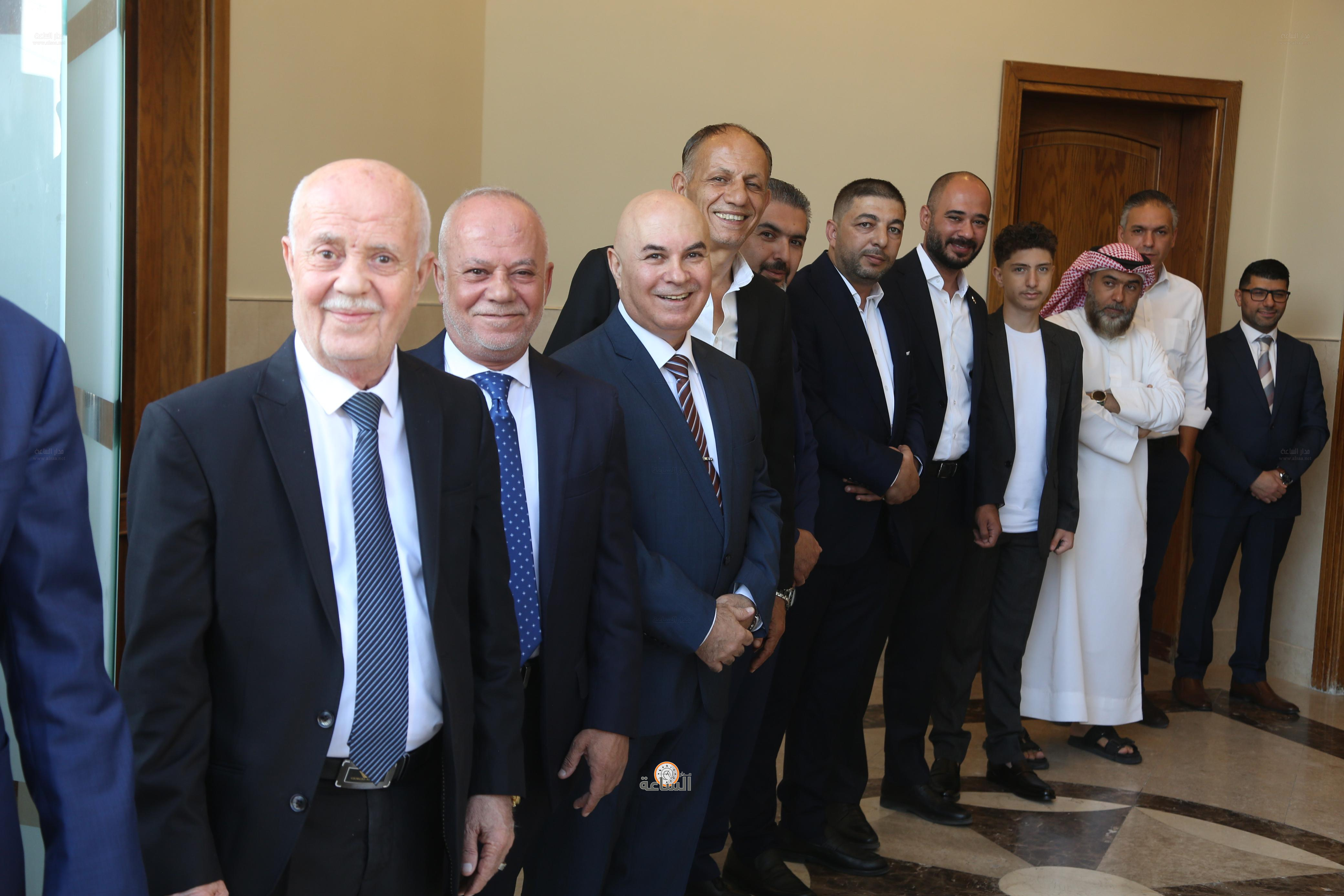 Madar Al-Saa Images 0.390585025642498