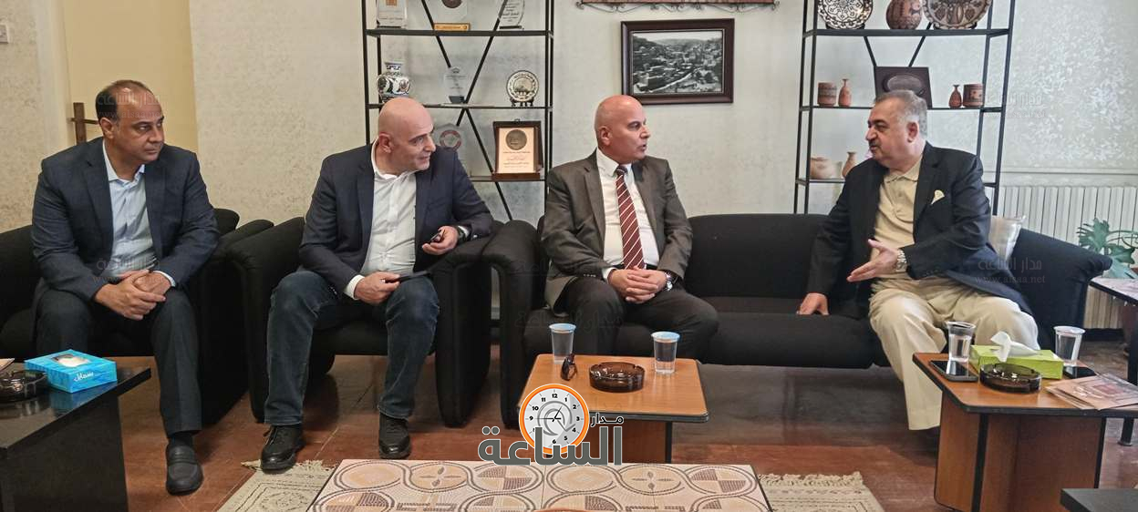 Madar Al-Saa Images 0.6514409591444253