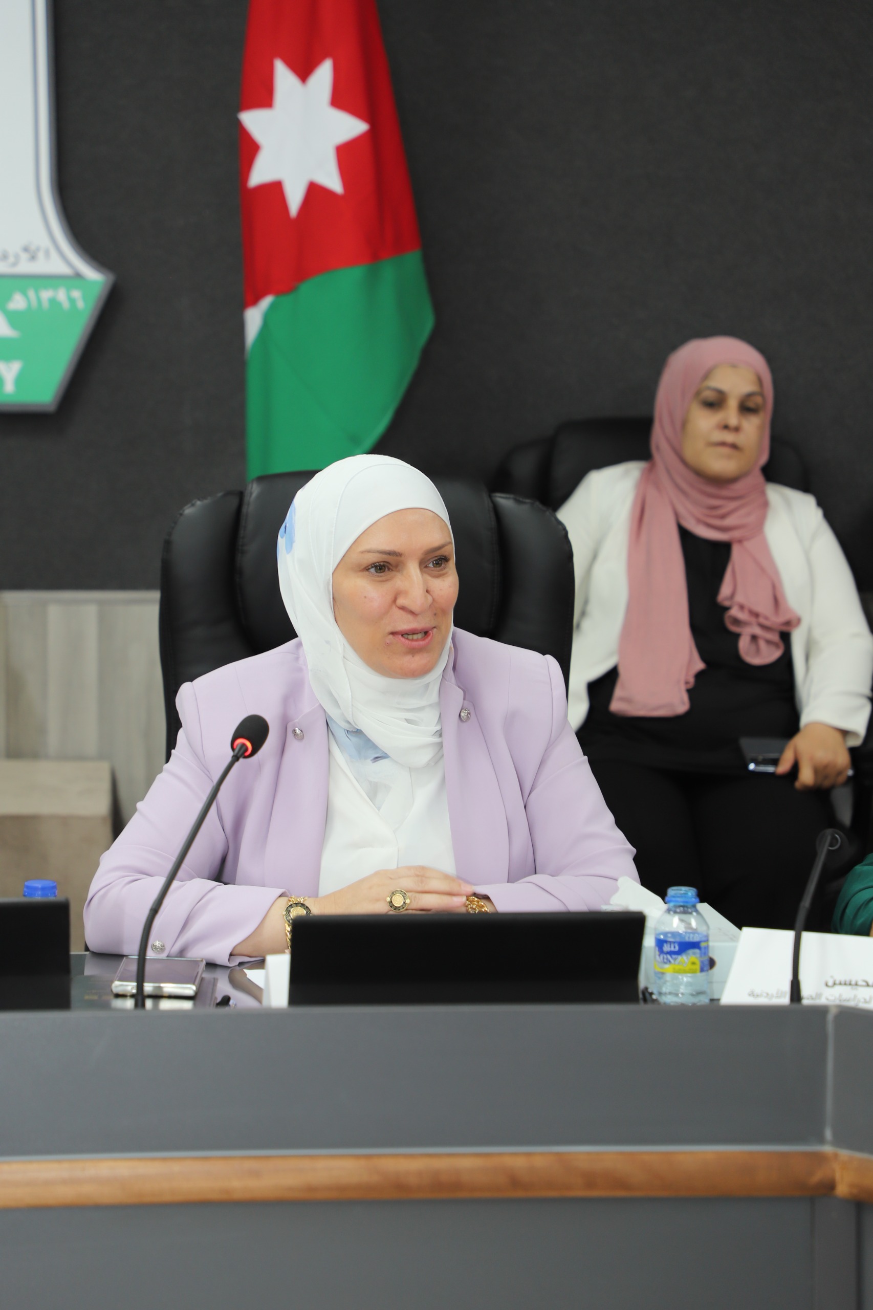 Madar Al-Saa Images 0.647613077392883