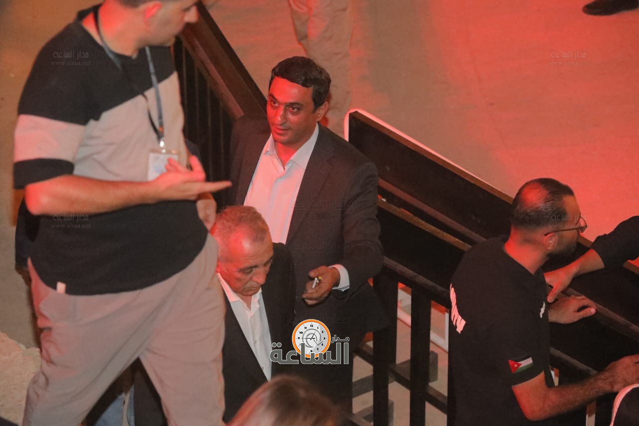 Madar Al-Saa Images 0.0718413263948332