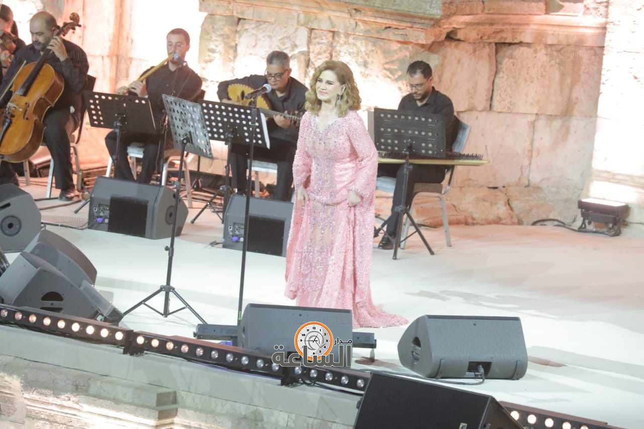 Madar Al-Saa Images 0.4459717296808299