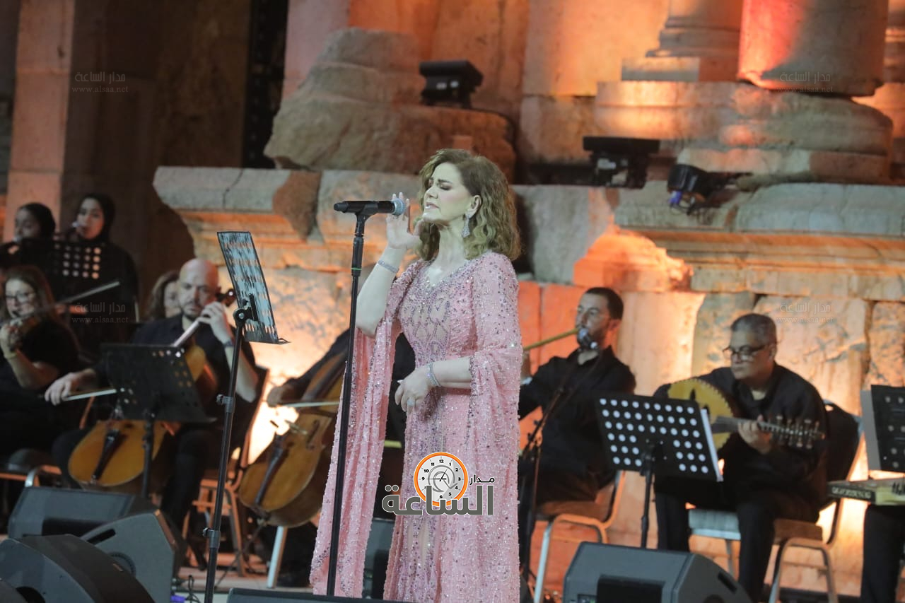 Madar Al-Saa Images 0.3476769557812355